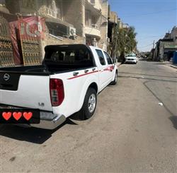 نيسان نافارا